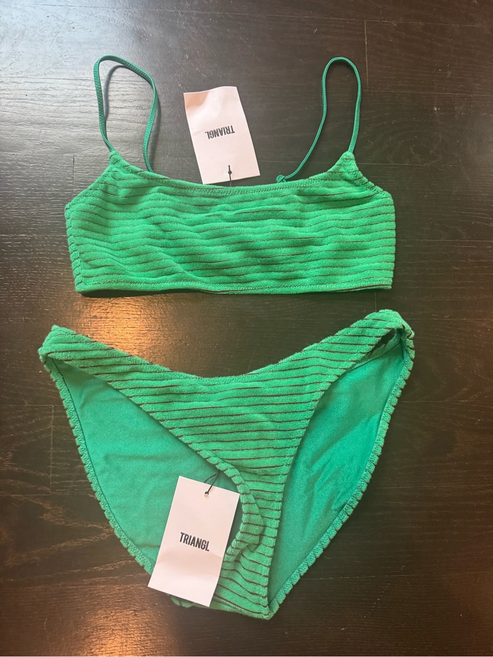 Triangl mica hube nwt